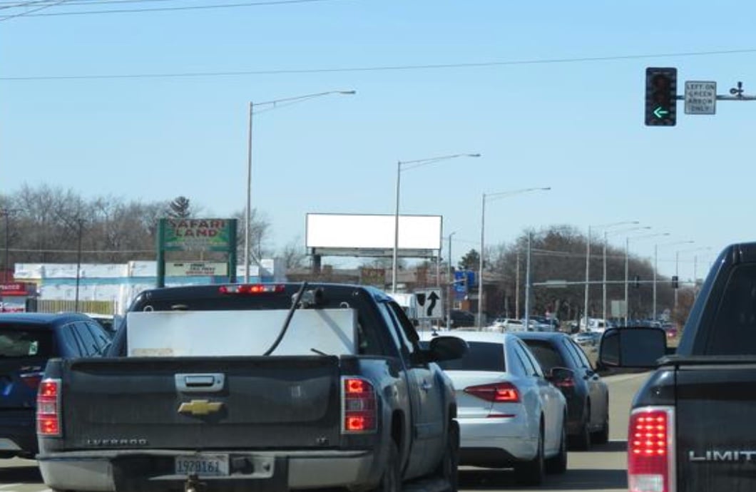 Location photo for IL-64 near North Ave Immediate Care (Villa Park)