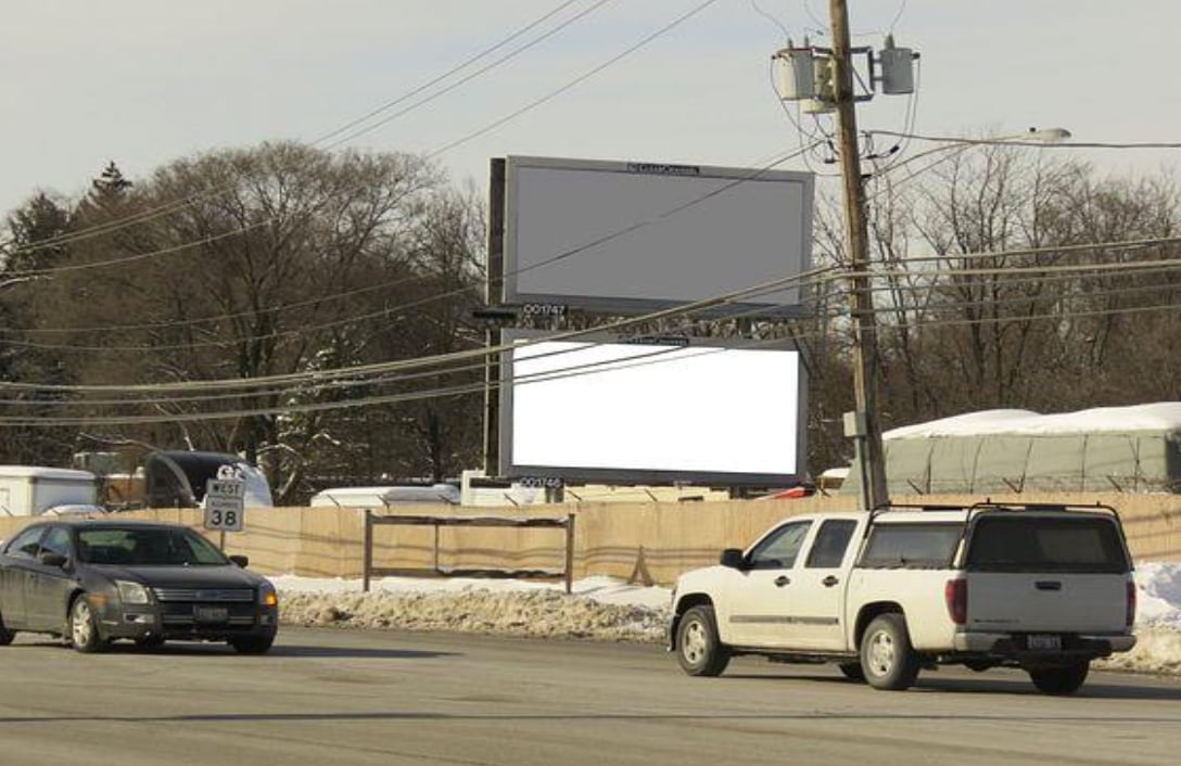 Location photo for Roosevelt Rd near Lorlyn Plaza (Winfield)