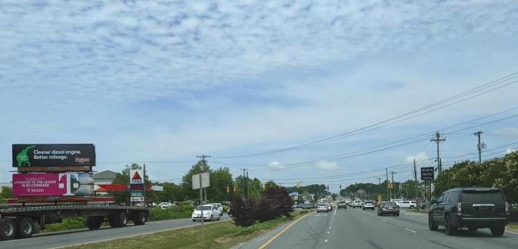 Location photo for US 74 129 ft E/O Williams Rd SS