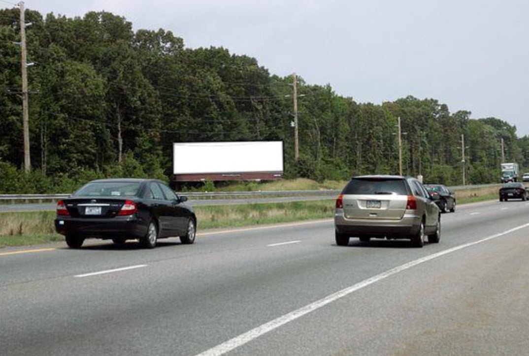 Location photo for Crain Hwy near JRJ Income Tax Building, St Charles (Waldorf)