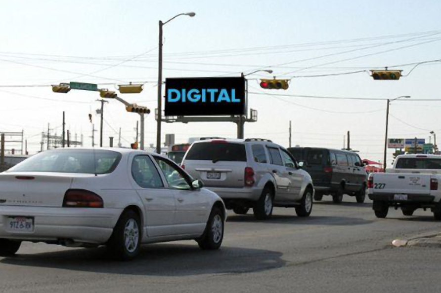 Location photo for Alameda Ave near 6920 Alameda\Delta, Mission Valley (El Paso)