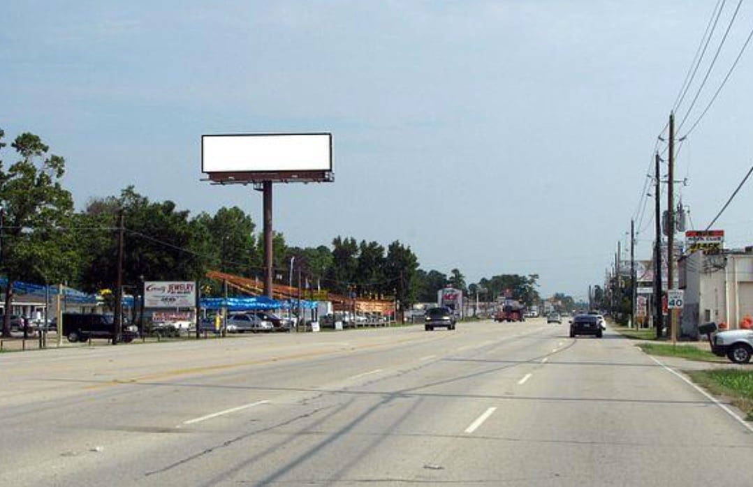 Location photo for Jones Rd near Lion Auto Finance,Inc, Evergreen Woods (Houston)