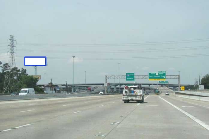I-10E .30 mi E/O Beltway 8 S/S F/E Media