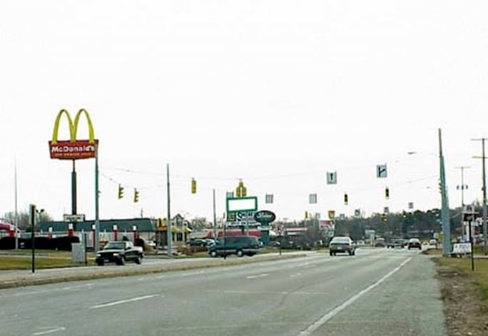 Location photo for Upper Valley Pike near Forest Lake Fishing and Camping (Springfield)