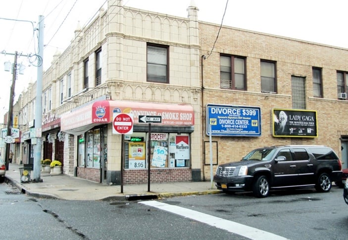 JERICHO TURPIKE SL 5F E OF 246TH STREET Media