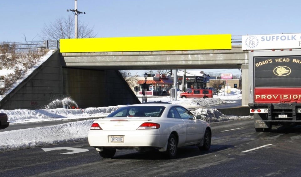 Location photo for Deer Park Ave near Deer Park Ave/Acorn St (Deer Park)