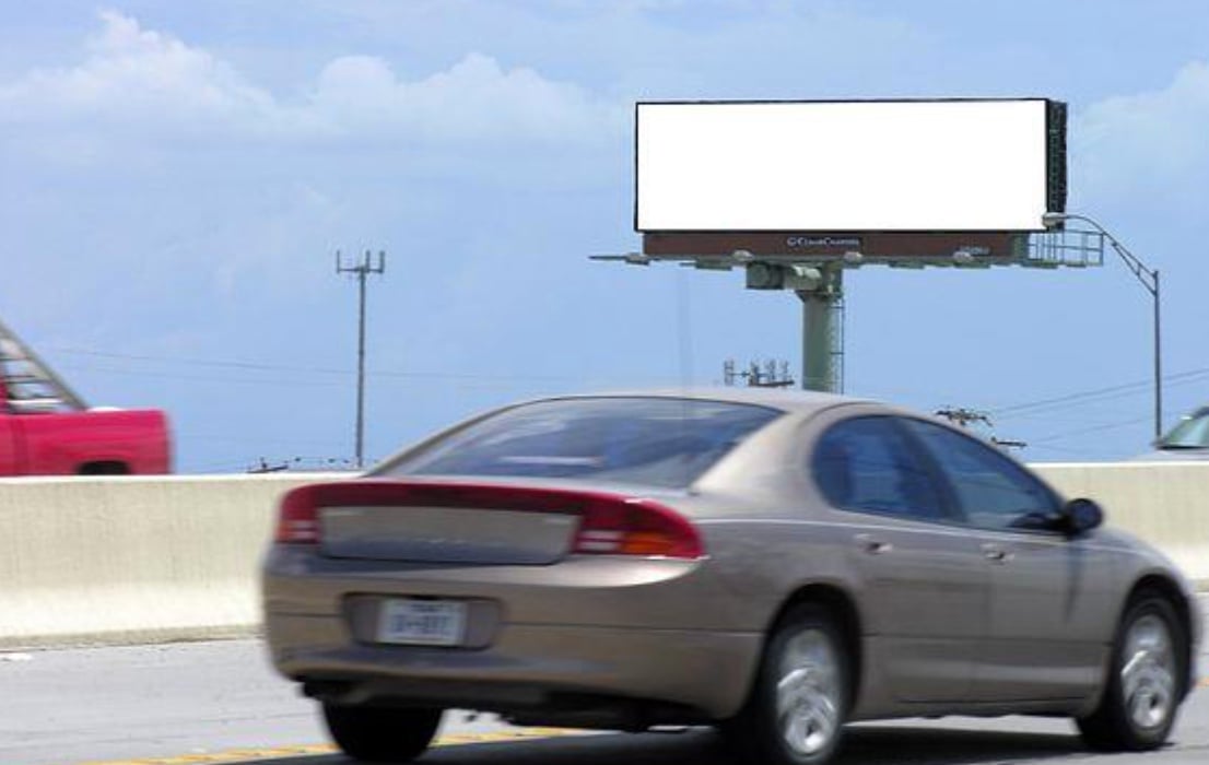 Location photo for Gateway N Blvd near Hercules\Dyer, Angel's Triangle (El Paso)