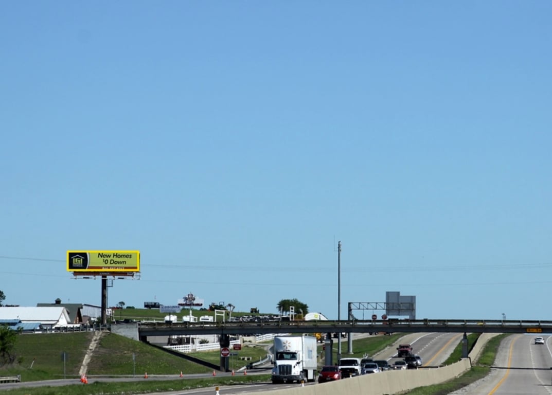 Location photo for Ganzer Rd W near Rex Cauble Cutter Bill Arena (Denton)