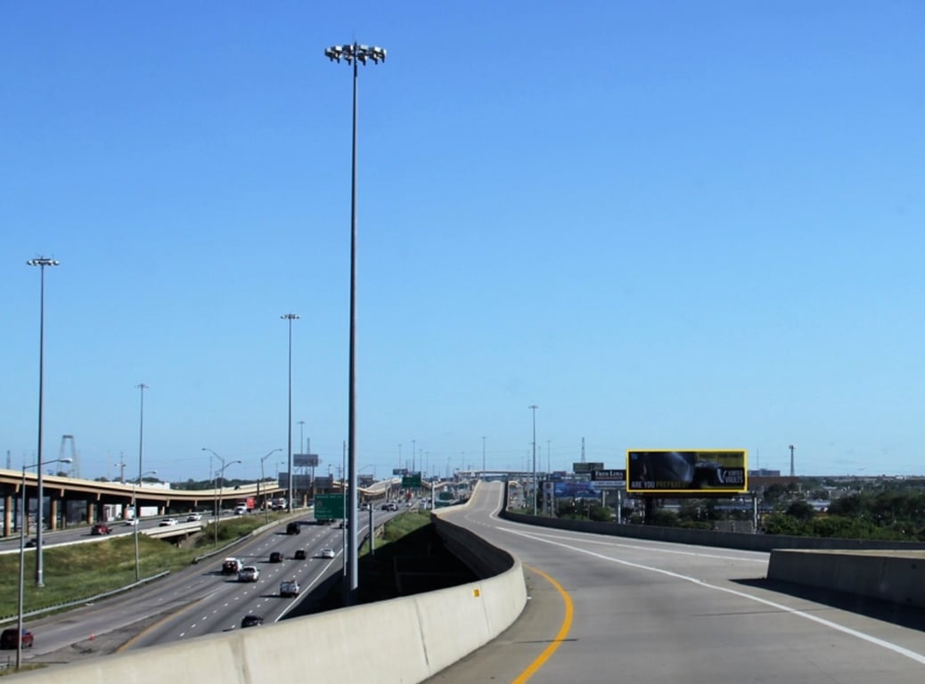 Location photo for N Stemmons Fwy near Institute of Chemical Dependency Studies, Northwest Dallas (Dallas)