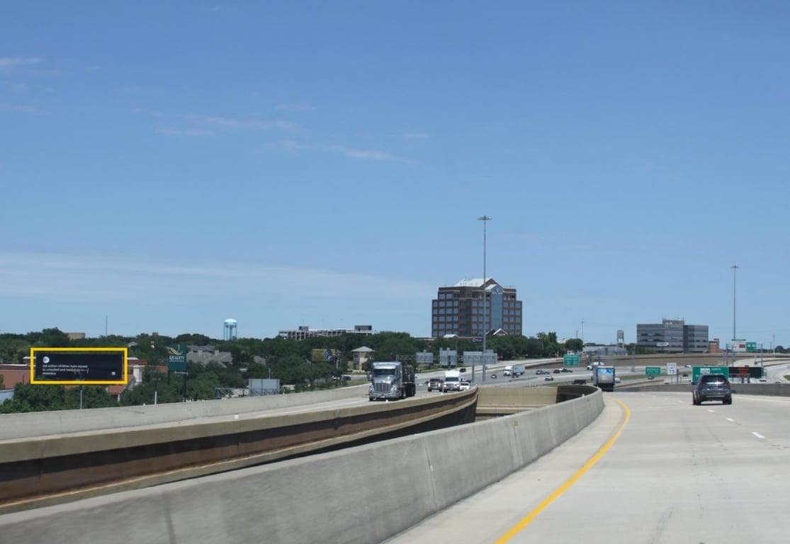 Location photo for Airport Fwy near Northeast Plaza (North Richland Hills)