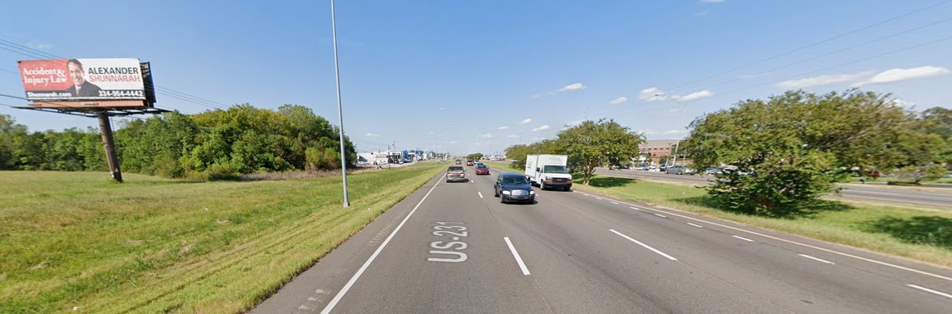 Location photo for Eastern Blvd near Eastern Blvd at Hitching Post Ln (Montgomery)