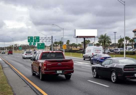 Location photo for Gateway Village Cir near N Frontage Rd and Gateway Village Cir, Airport North (Orlando)