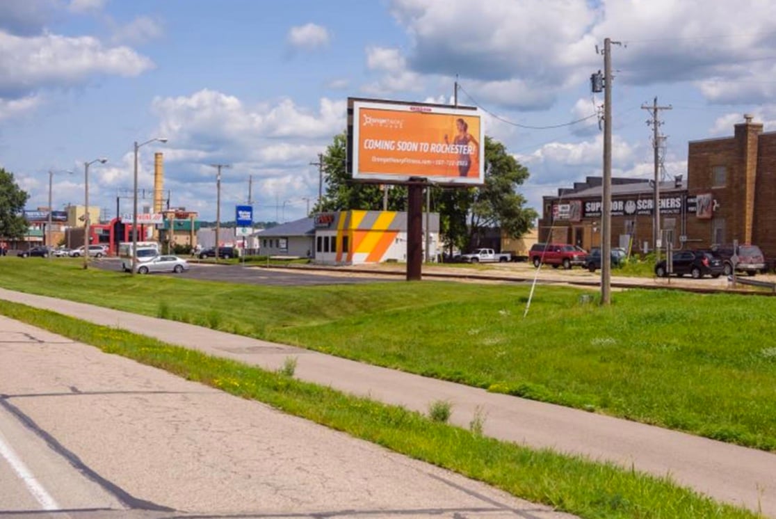 Location photo for Broadway Ave S near Old School Arcade and Axe Throwing, Slatterly Park (Rochester)