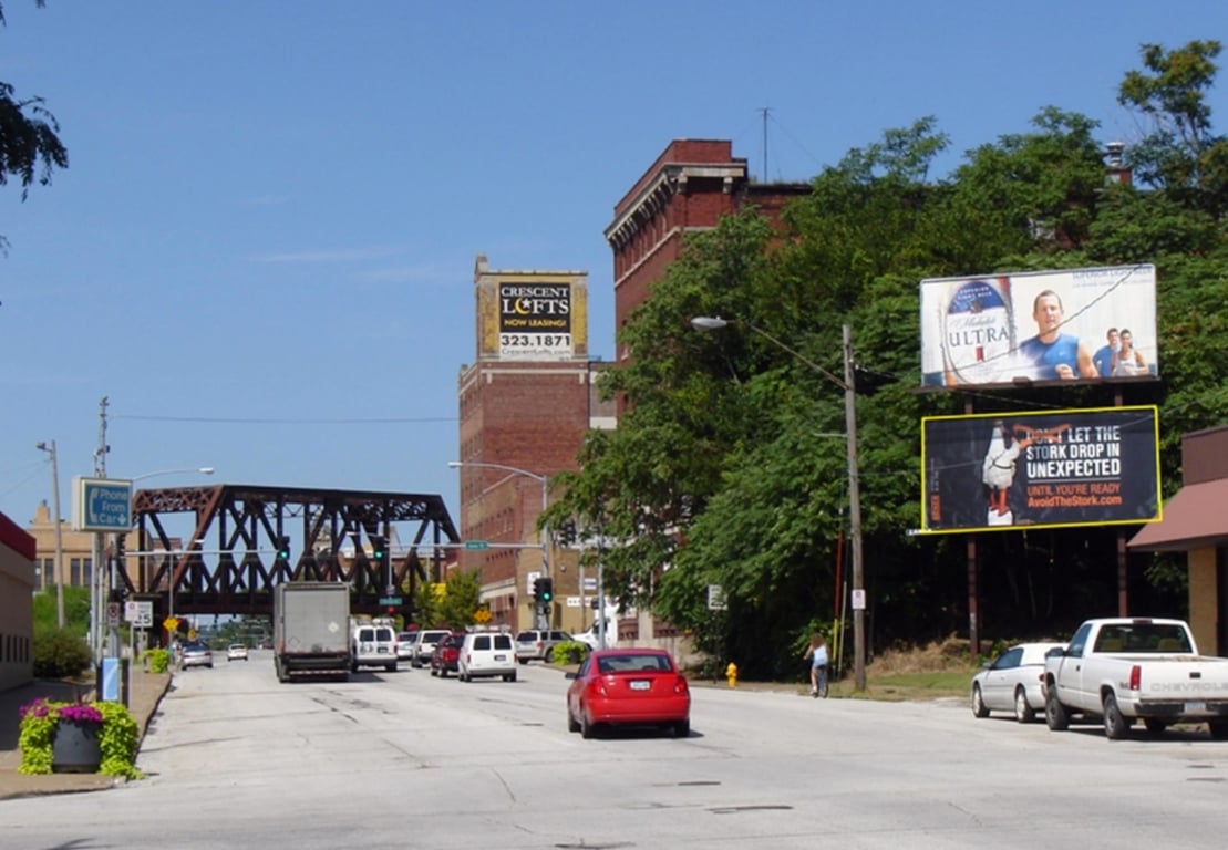 410 E 4TH ST DAVENPORT, IA #1 F/E Media