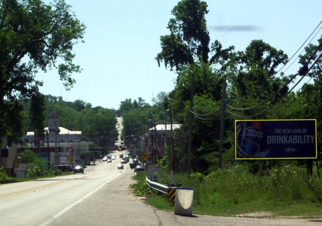 W.BROADWAY S/S F/W LOC 1