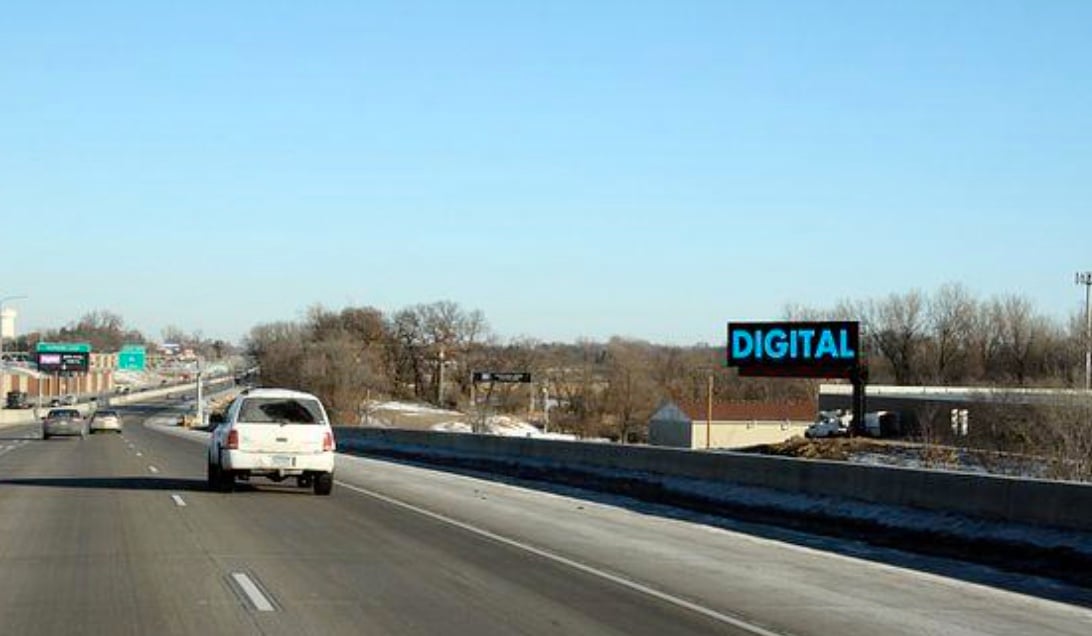 Location photo for Labore Rd (Vadnais Heights)