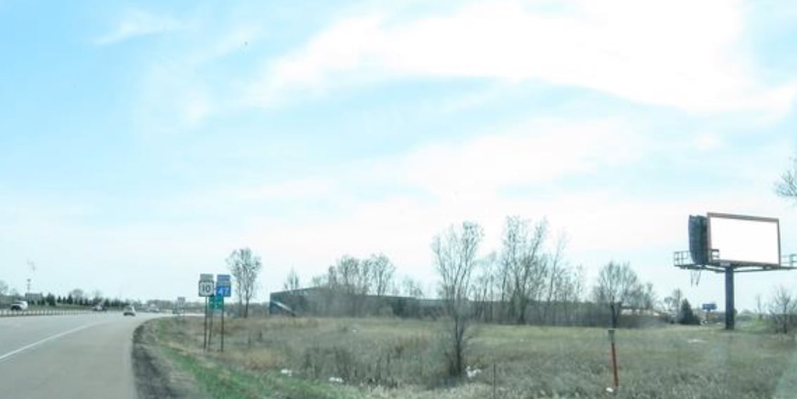 Location photo for Riverdale Dr NW near Northdale Blvd NW & #3231 (Minneapolis)