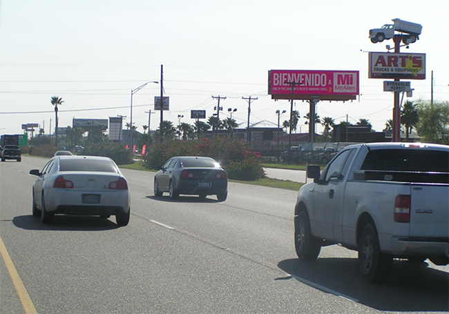 Location photo for W Expy 83 near Kamila Plaza (McAllen)
