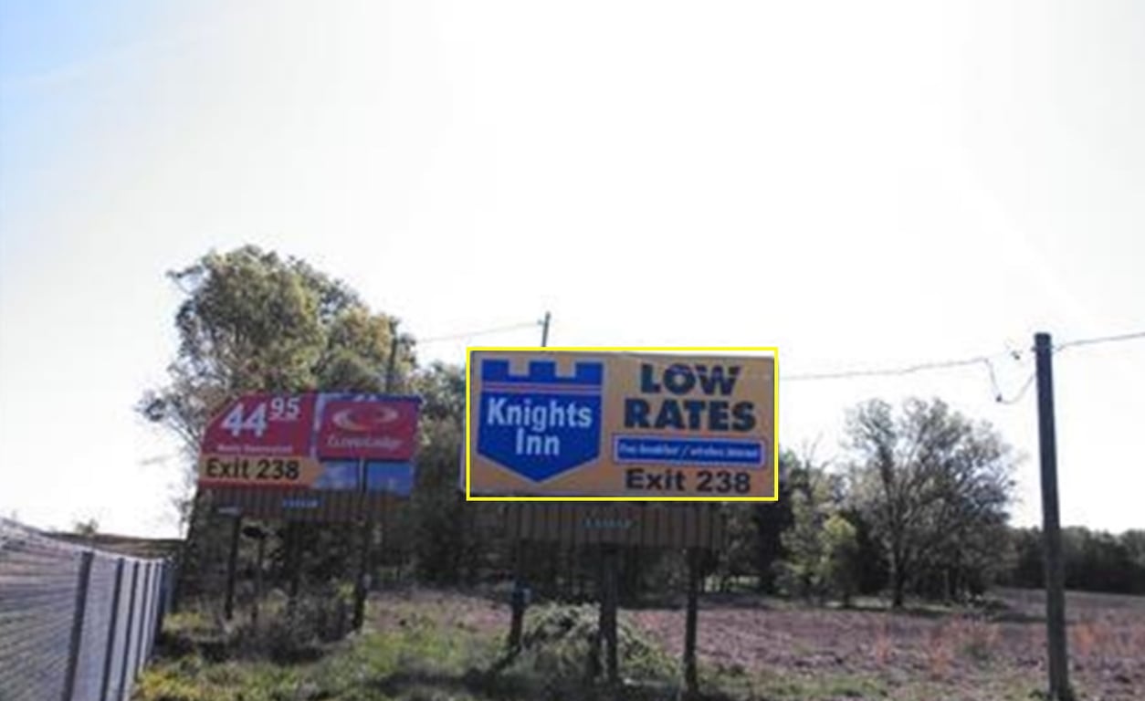 I-40 S/S .6 MILE E/O BECKWITH RD EXIT 229 F/W (R) Media