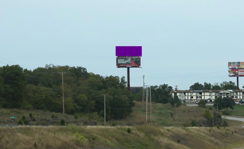 Highway 65 1.30 mi N/O Highway 248 E/S F/N Media