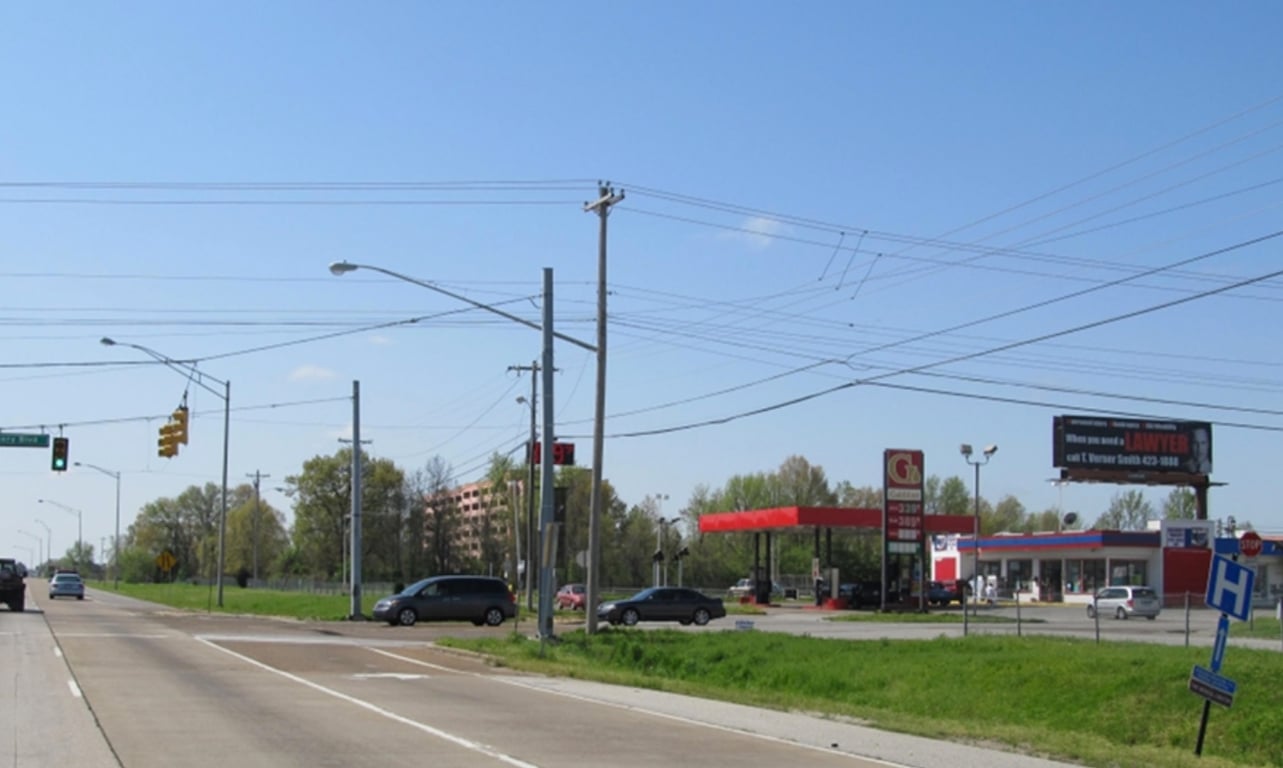 1819 HWY 45 BYPASS N/F Media