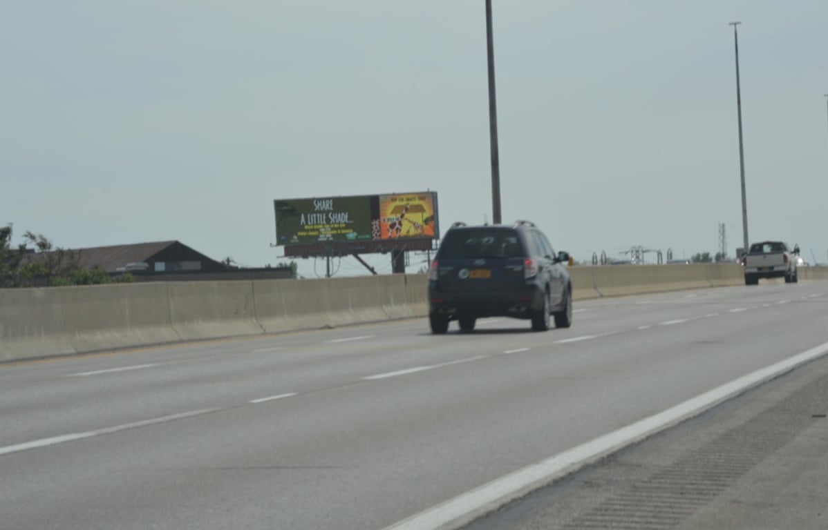 Location photo for Roberts Ave near Clinton Street Bailey Avenue West, Kaisertown (Buffalo)