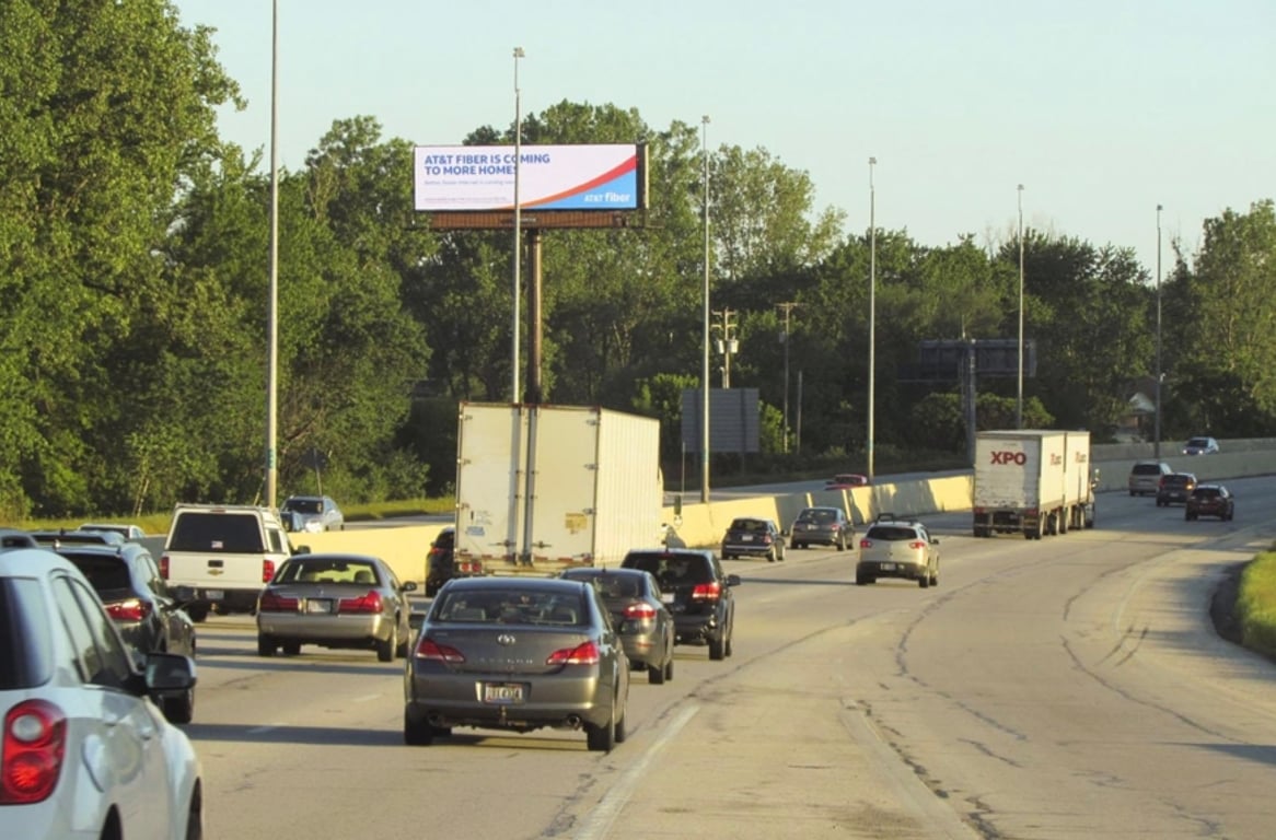 Location photo for Copley Rd (Akron)