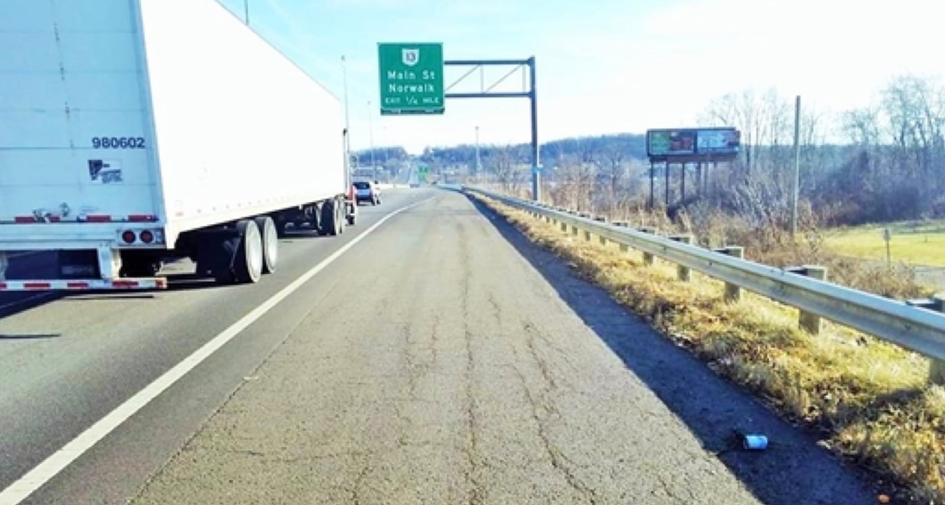 US 30 SL 1/2 Mi W/O Main St 2 W/F Media