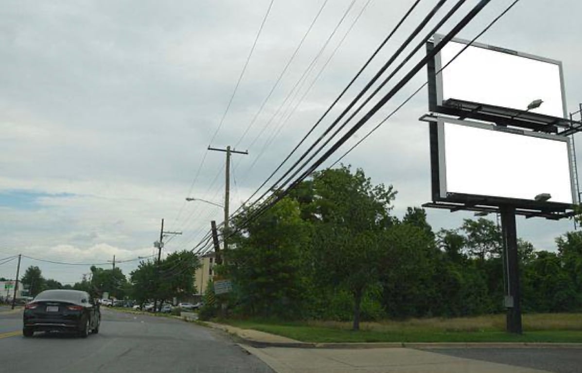 Location photo for Livingston Rd near Hunters Mill Center (Fort Washington)