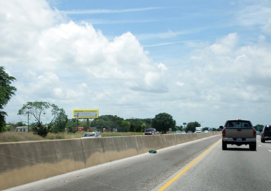 Location photo for Interstate 35 Frontage Rd (Kyle)