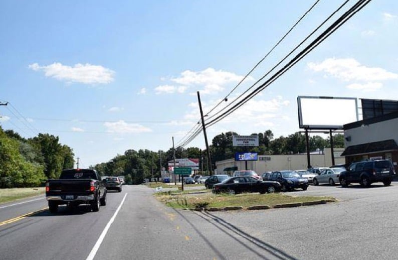 Location photo for Dixon St near 334 - Airport Rd. / Oldfield St. (Fredericksburg)