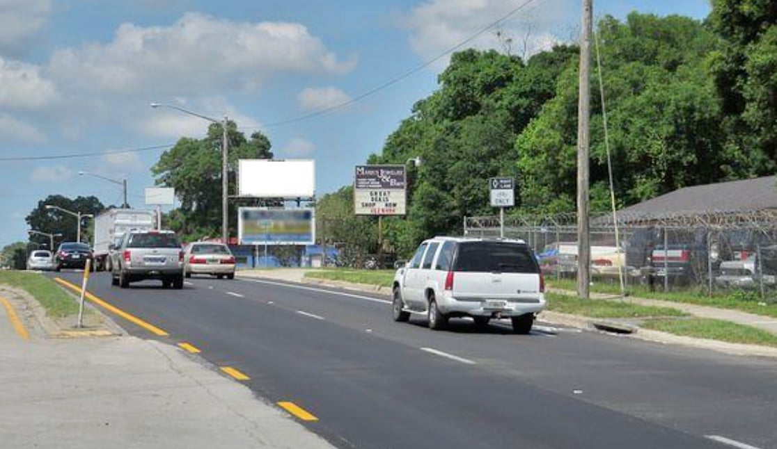 Location photo for NW 10th St near Us 27 & NW 9th Ave (Ocala)
