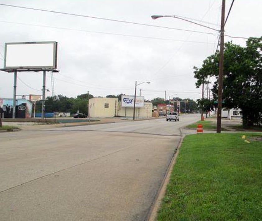Location photo for N Sylvania Ave near Riverside Park, Vintage Riverside (Fort Worth)