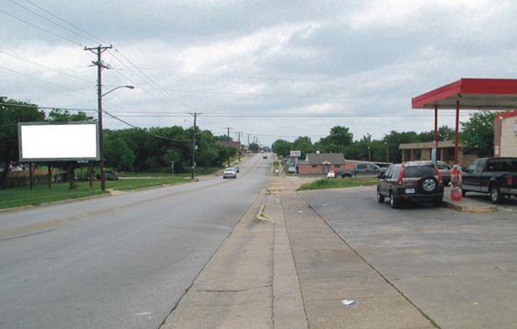 Location photo for Diaz Ave near Horne & Fletcher, Como (Fort Worth)