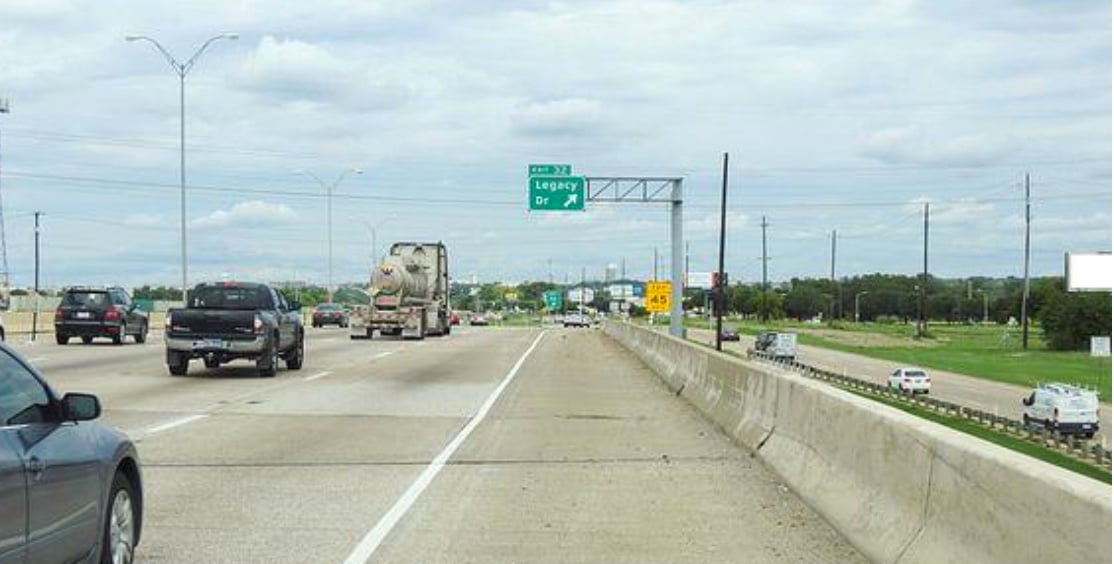 Location photo for K Ave near Spring Creek at US 75 E MB (Plano)