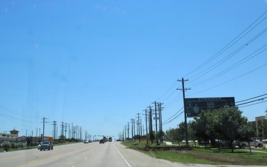 US 380 s/l .2 mi. w/o Navo Rd Media