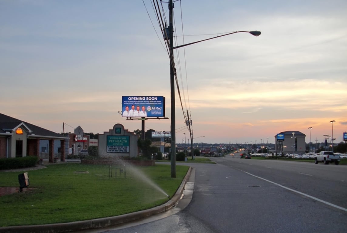 S/S 2158 COBBS FORD RD E/O KORNEGAY F/E Media