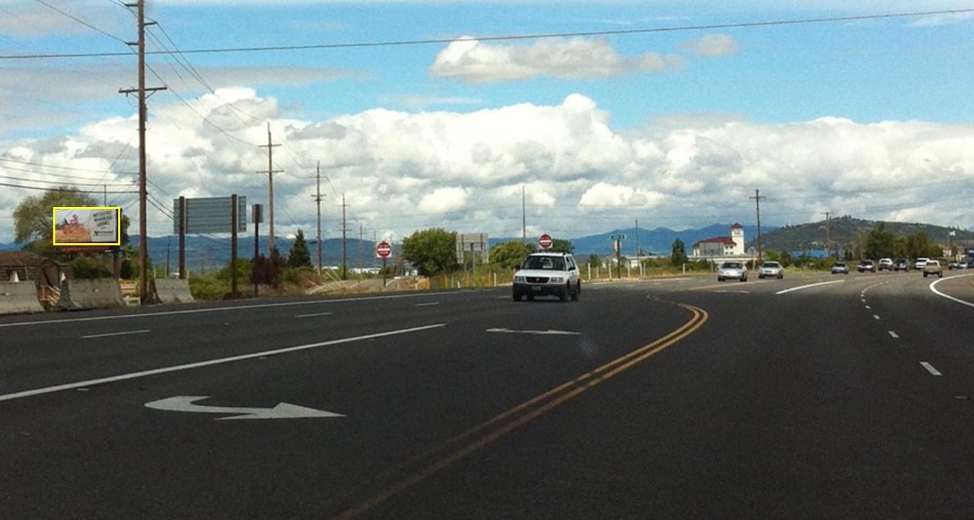 Location photo for OR-62 near Crater Lake Hwy - South of Cory Rd (White City)