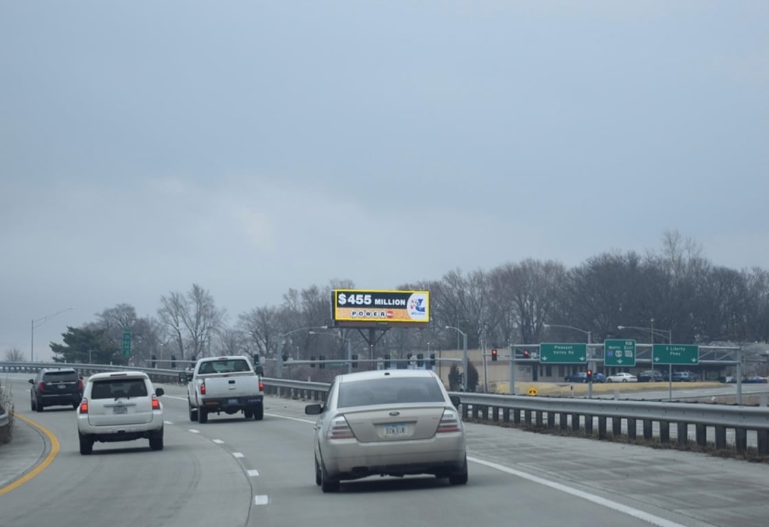 Location photo for W Liberty Dr (Pleasant Valley)