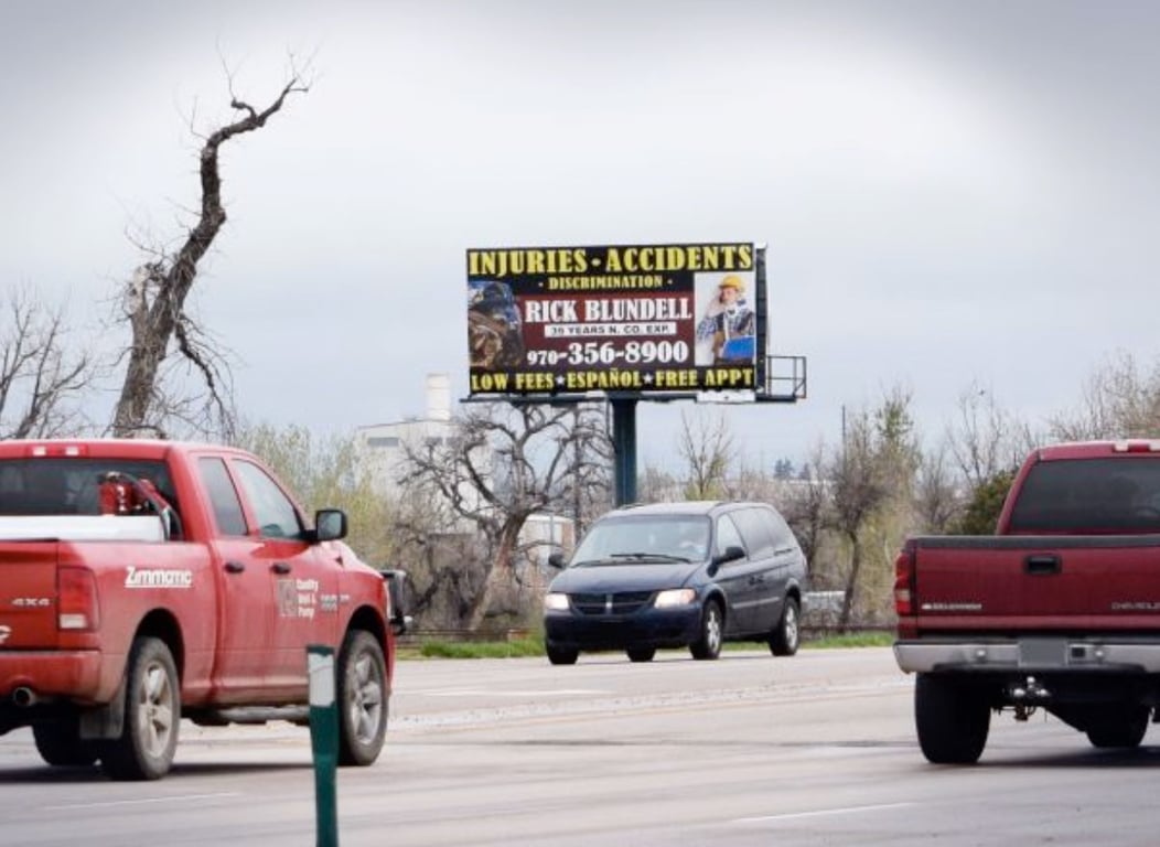 W/L Hwy 85 n/o 5th St S/F Media