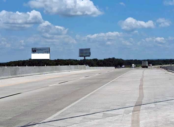 Location photo for E. Side I-35 Mile Mkr 8