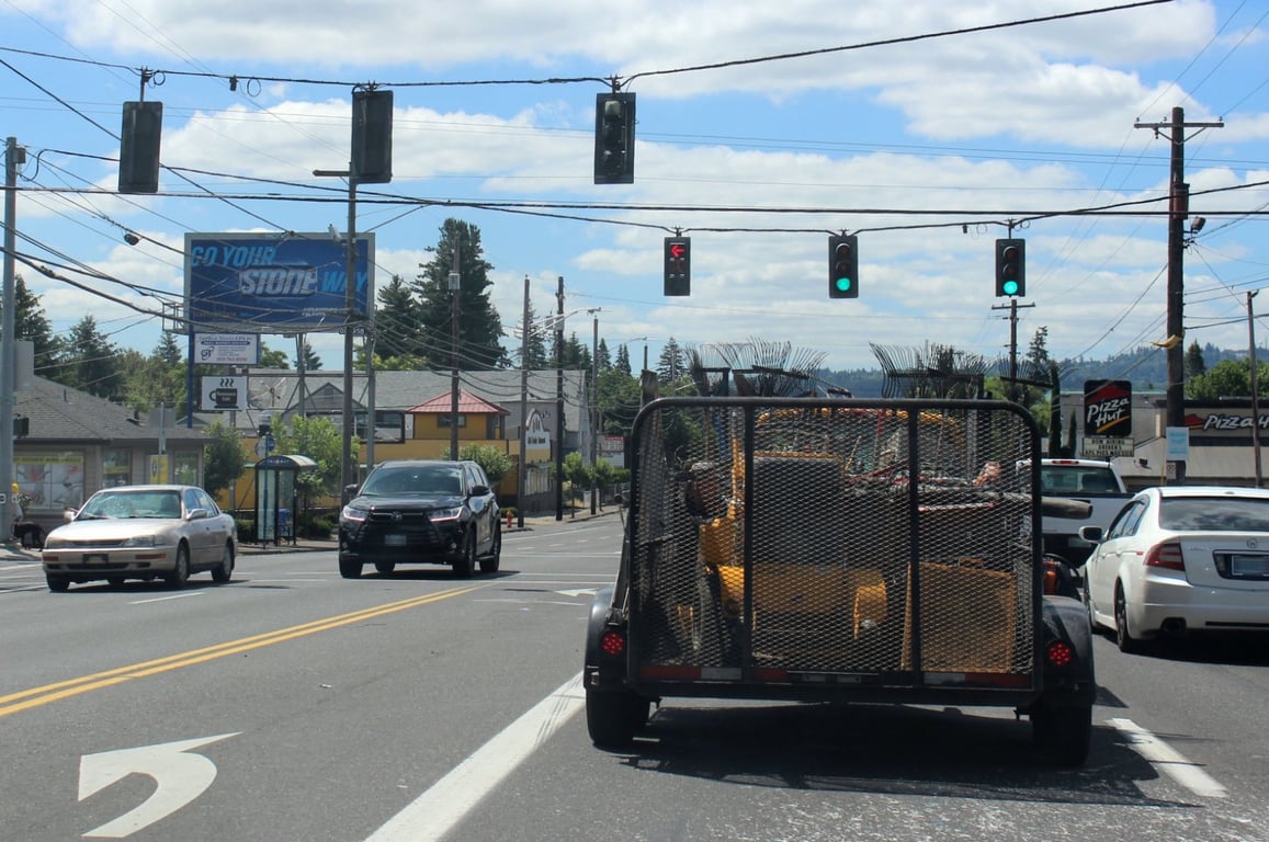 SE 122nd Av 140 ft S/O Market St ES F/N-1 Media