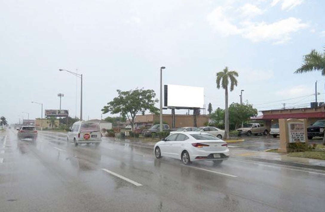 Location photo for Pembroke Rd near Pembroke Road/Southwest 44th Avenue (Hollywood)