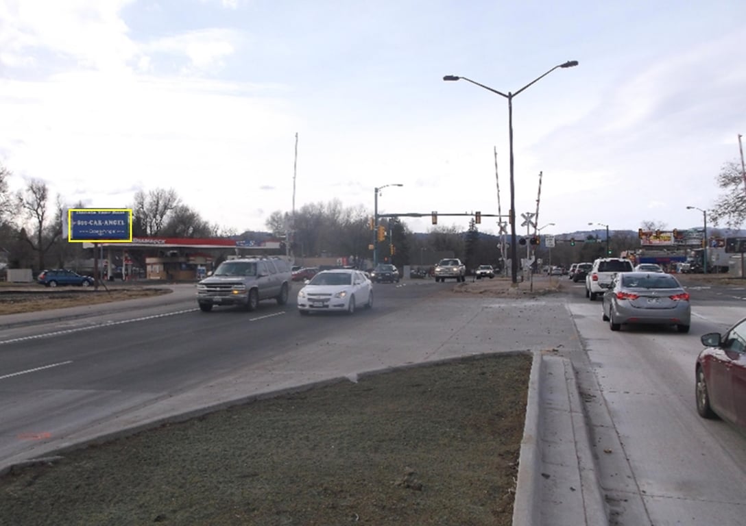 HWY 14 AT RIVERSIDE AVE SS EF Media