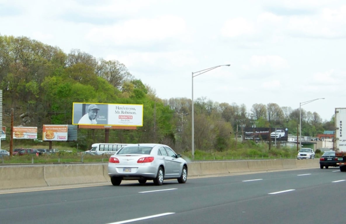 I84 E/B BET EXITS 2 & 3 FW, DANBURY Media