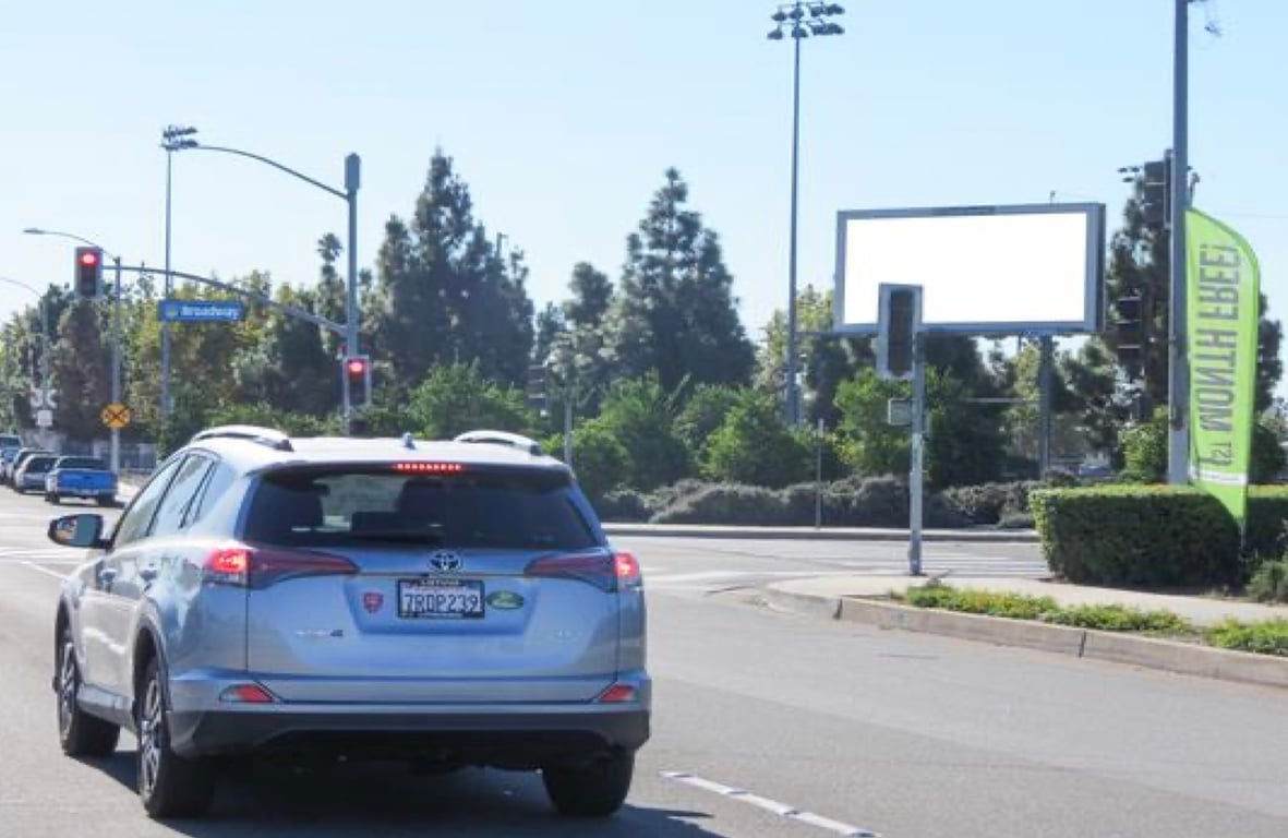 Location photo for W Broadway near Betsy Ross Park, Southwest Anaheim (Anaheim)