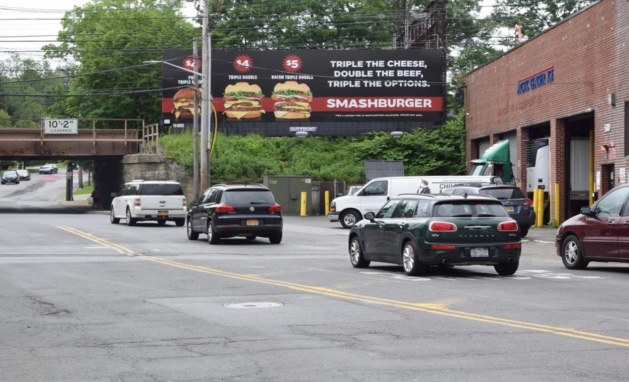 Fenimore Ave. @ Hoyt St. F/W Media