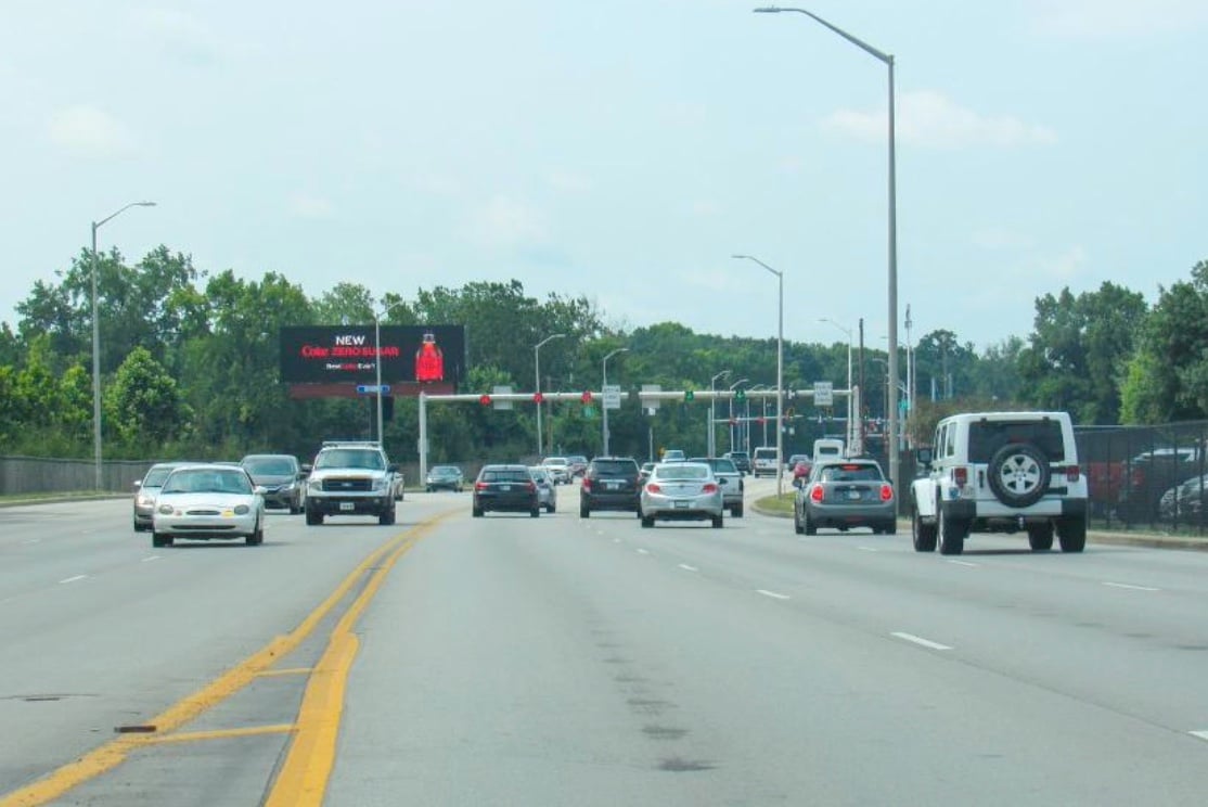 Location photo for E Fall Creek Pkwy N Dr near 38th St & Orchard Ave, Fairgrounds (Indianapolis)