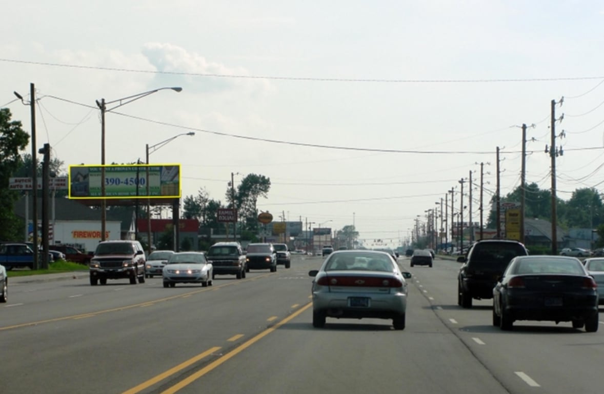 SE/S 8701 PENDLETON PIKE Media