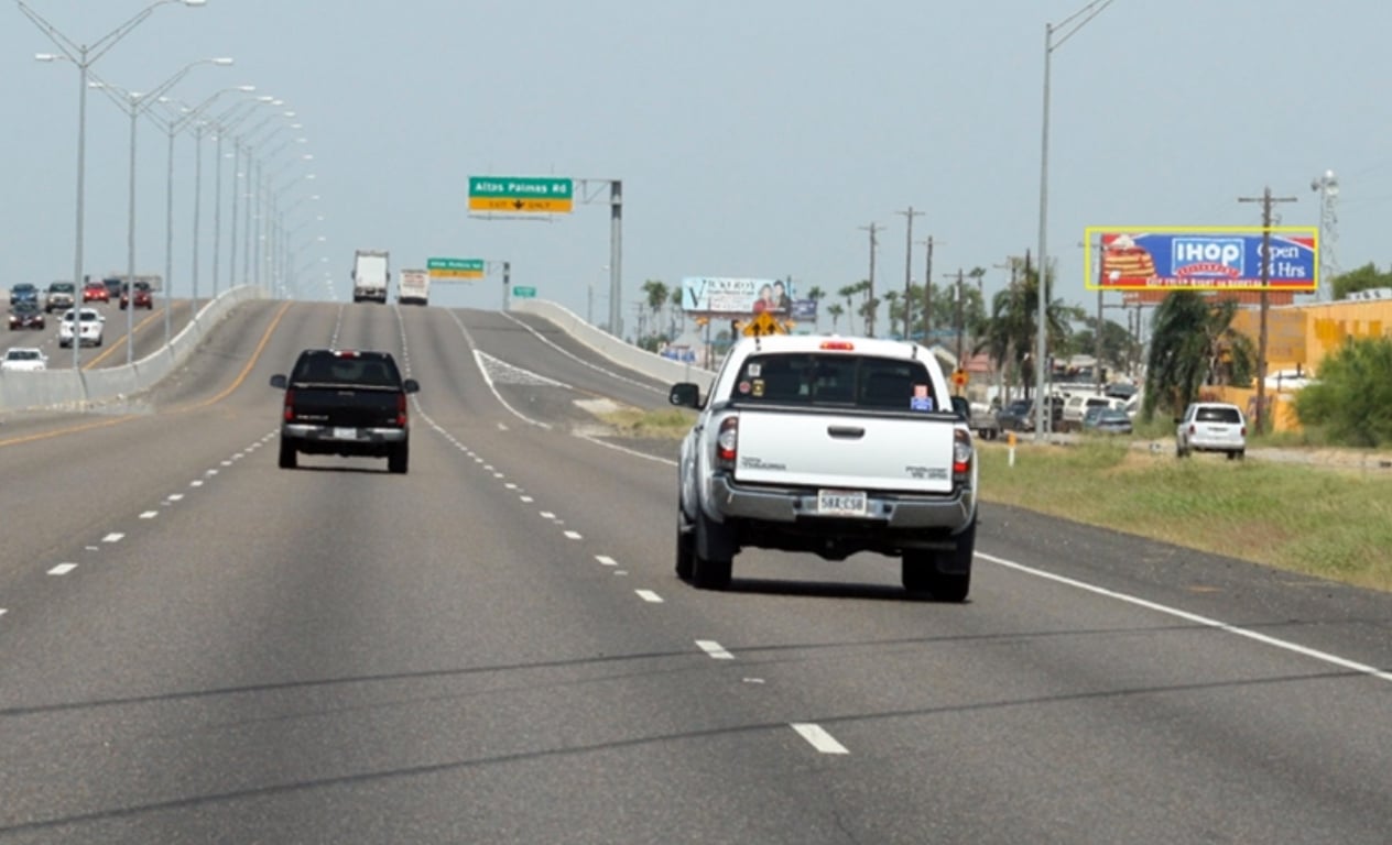 SS EXP 83 782' W/O BASS BLVD RHR LAF Media